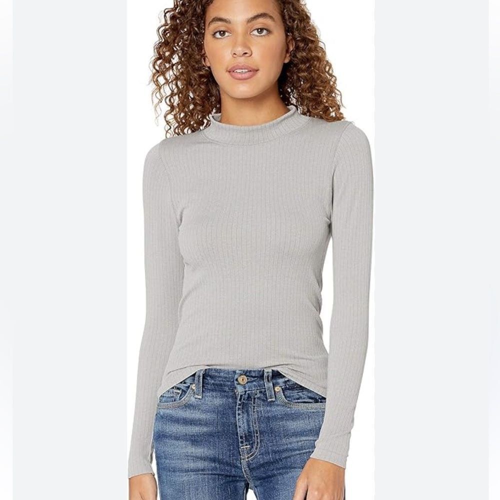 Free people intimately Gray Ribbed Long Sleeve Top M/L